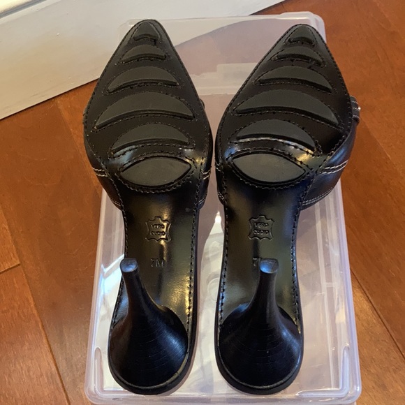 Michael Kors slides - Picture 4 of 12